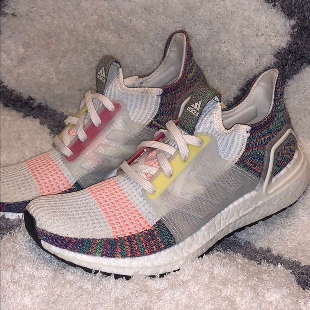 Adidas Ultraboost 19 Pride
